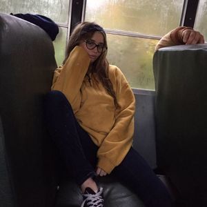 Meet your Posher, Raquel